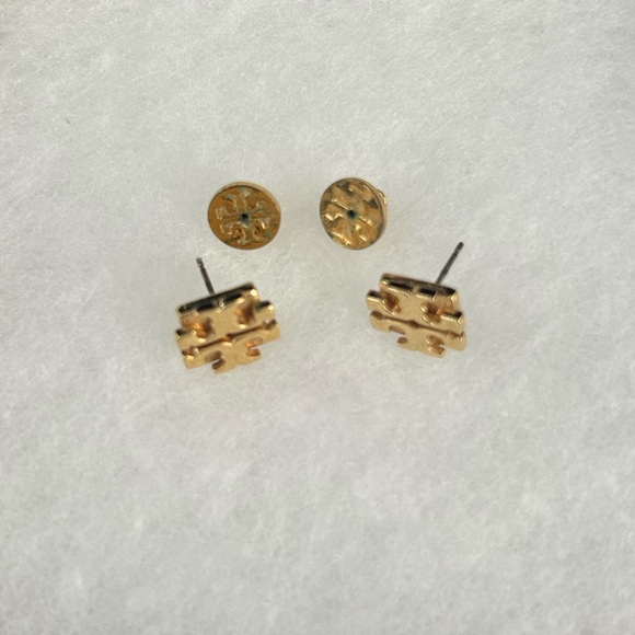 Tory Burch Earrings - Picture 3 of 5